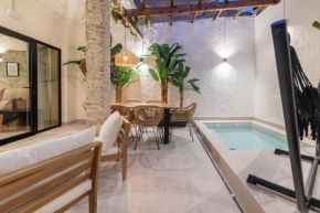 Apartamento con piscina y terraza